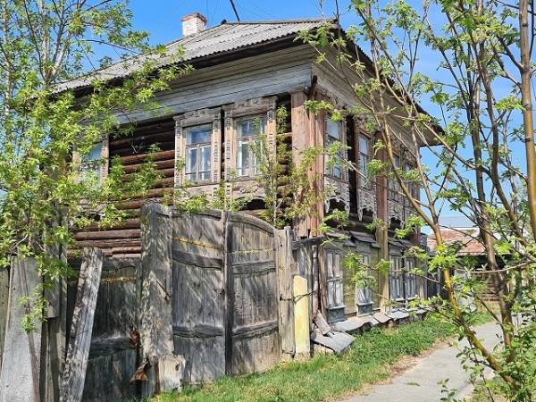 Through the Old Cities of the World - Photo!